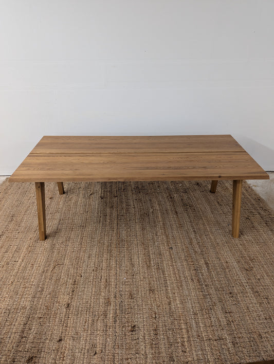 Article Madera 86" - 125" Solid Wood Extendable Dining Table - Oak