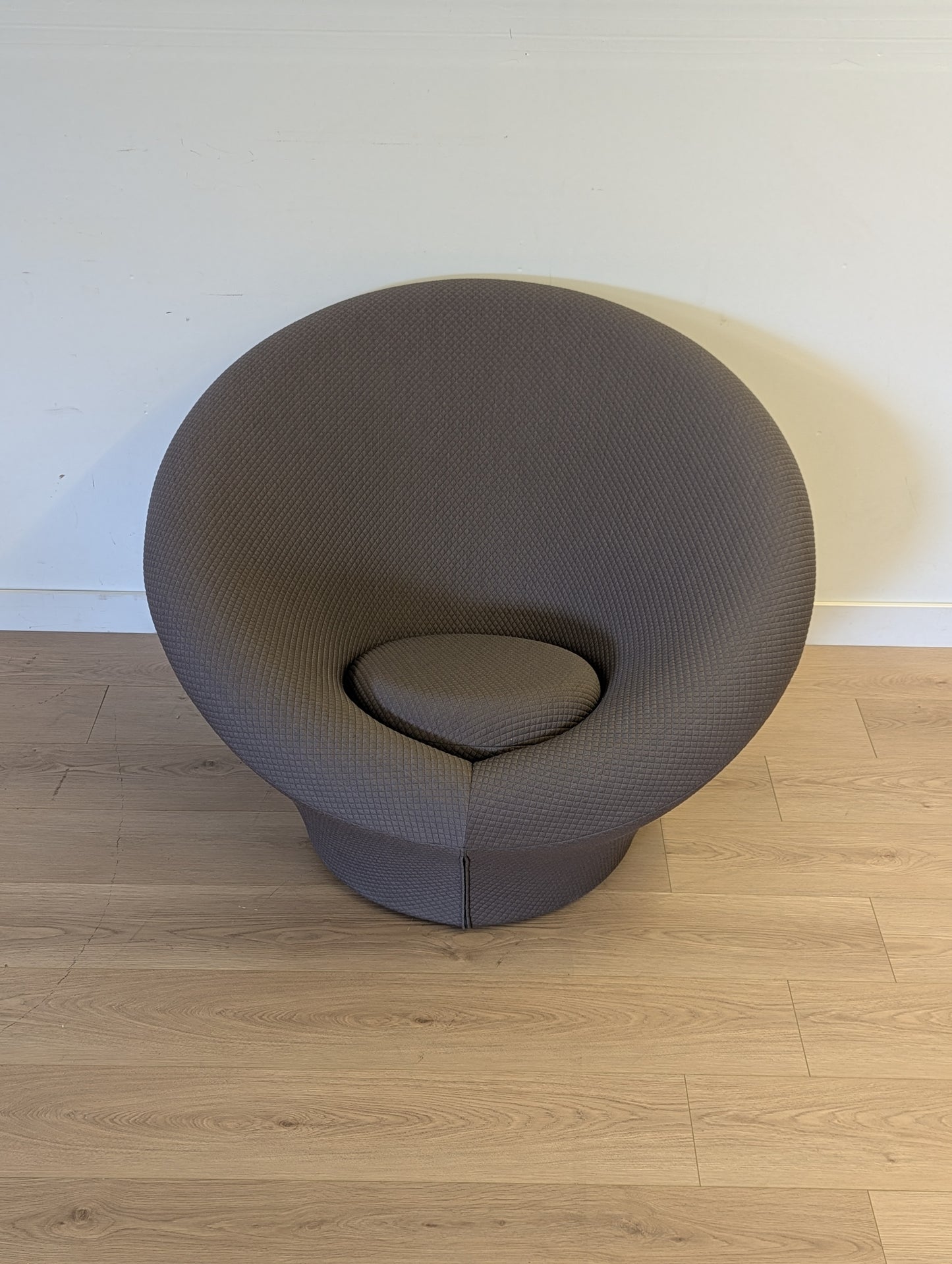 Artifort Big Mushroom Chair