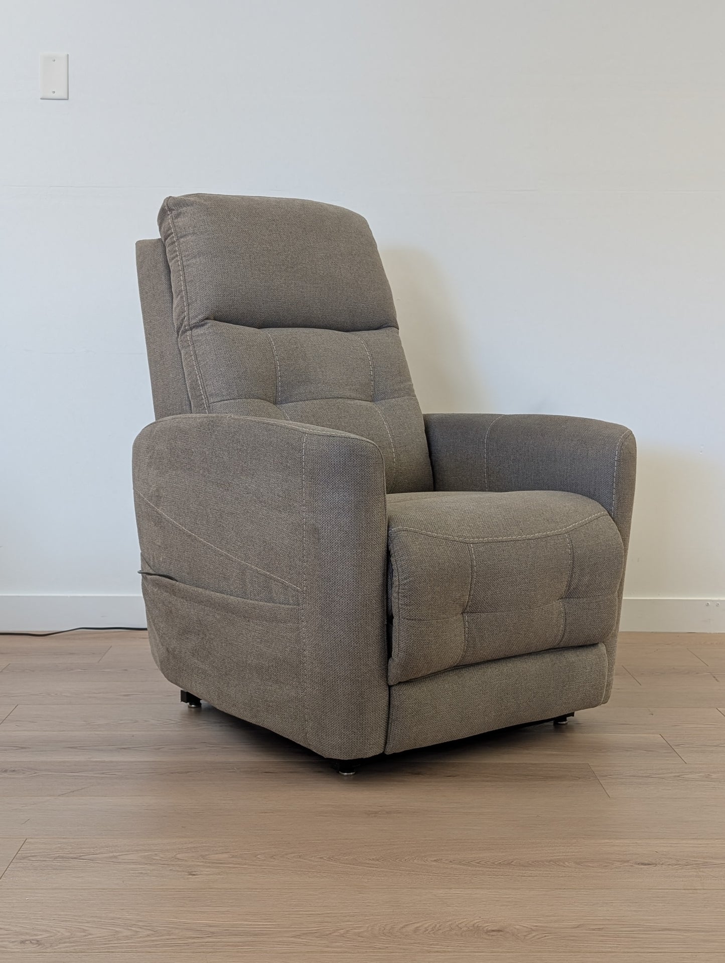 Pride VivaLift Perfecta 2 Chair