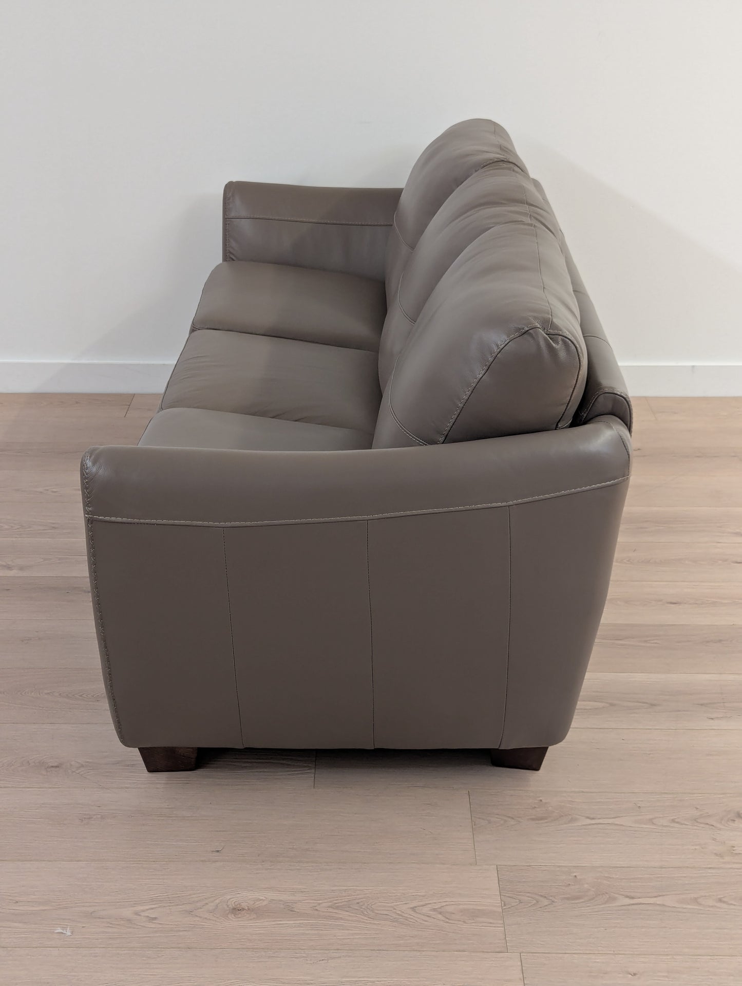 Dixon Dwellings Digiò Sofa