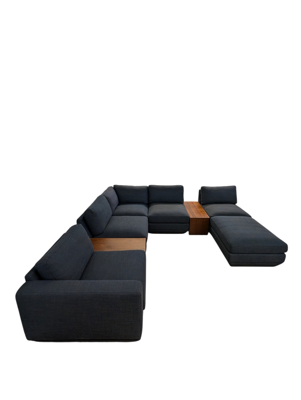 Gus Modern Podium 8 Piece Sectional Set