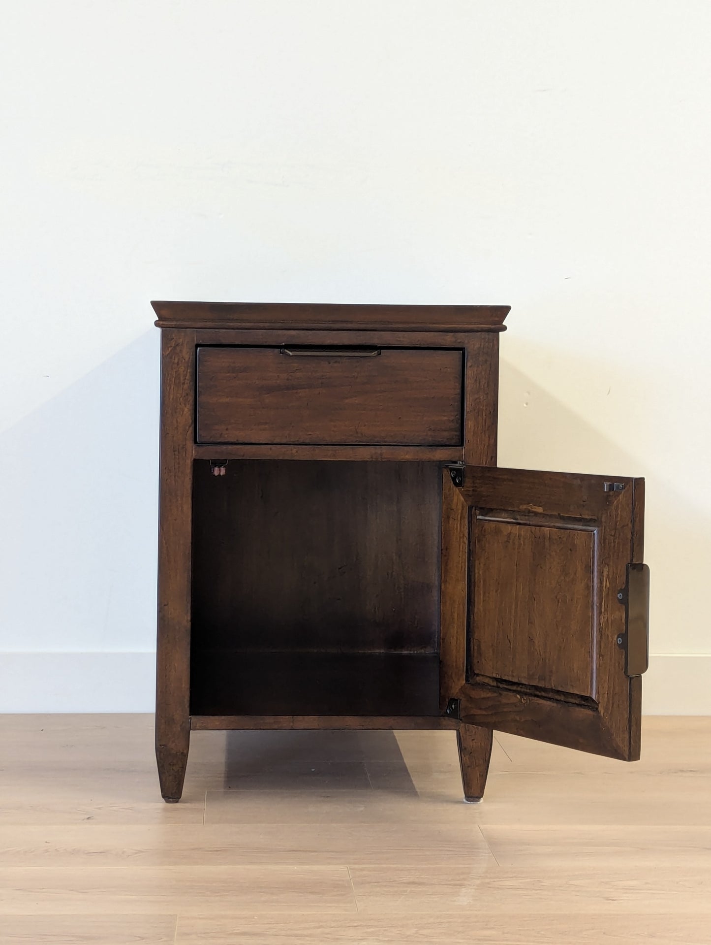 La Z Boy Elise Chair Side Table