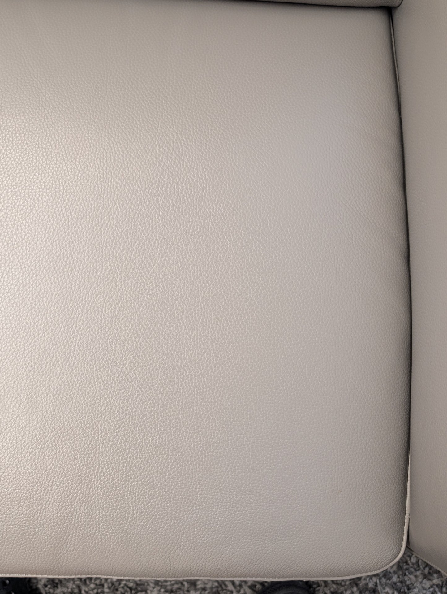 Natuzzi Editions Mod Zero Gravity Reclining Leather Chair