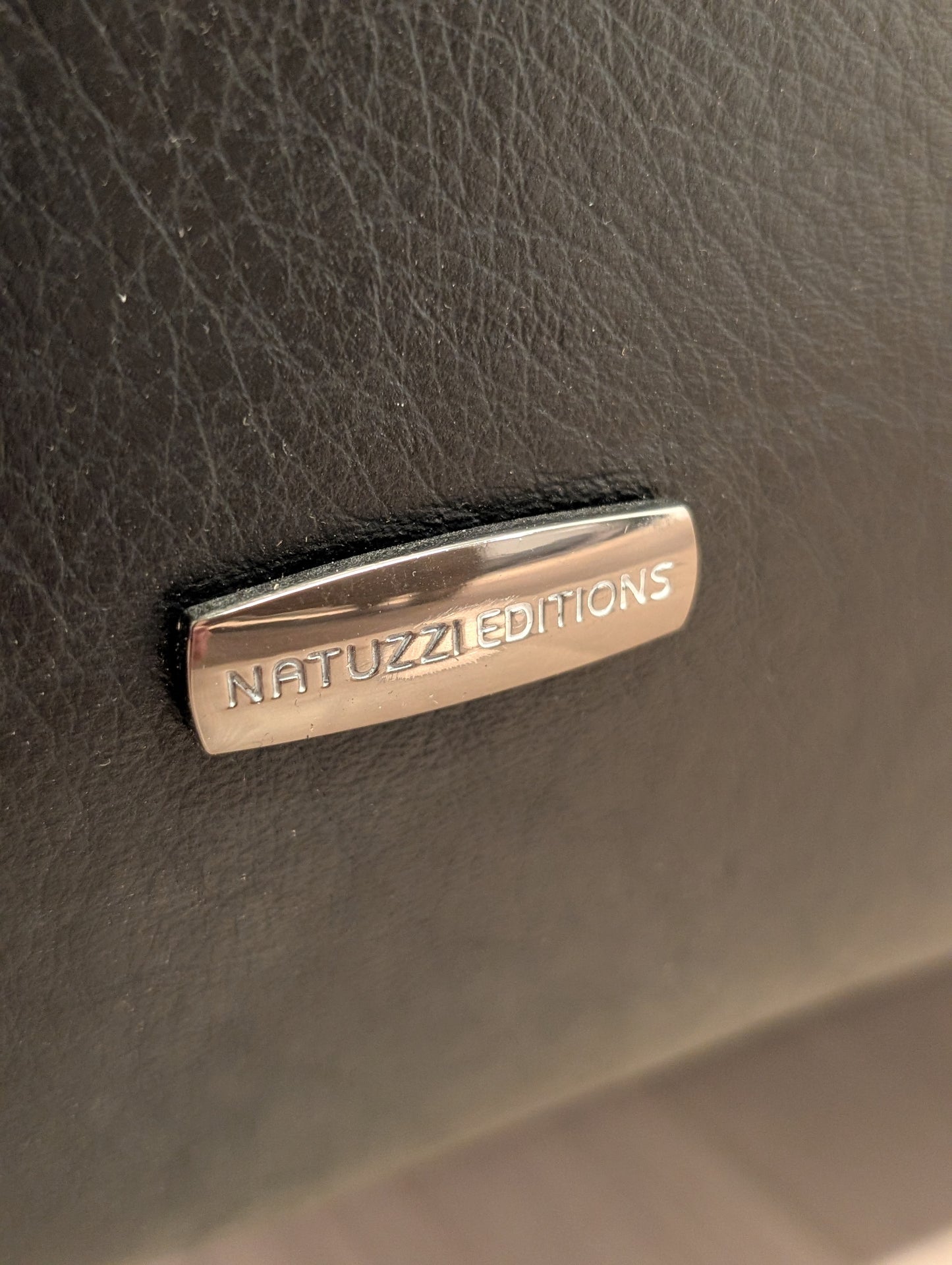 Natuzzi Editions MODB618 Sofa