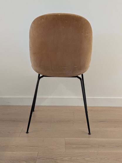 GUBI Beetle Dining Chairs (Set of 4)