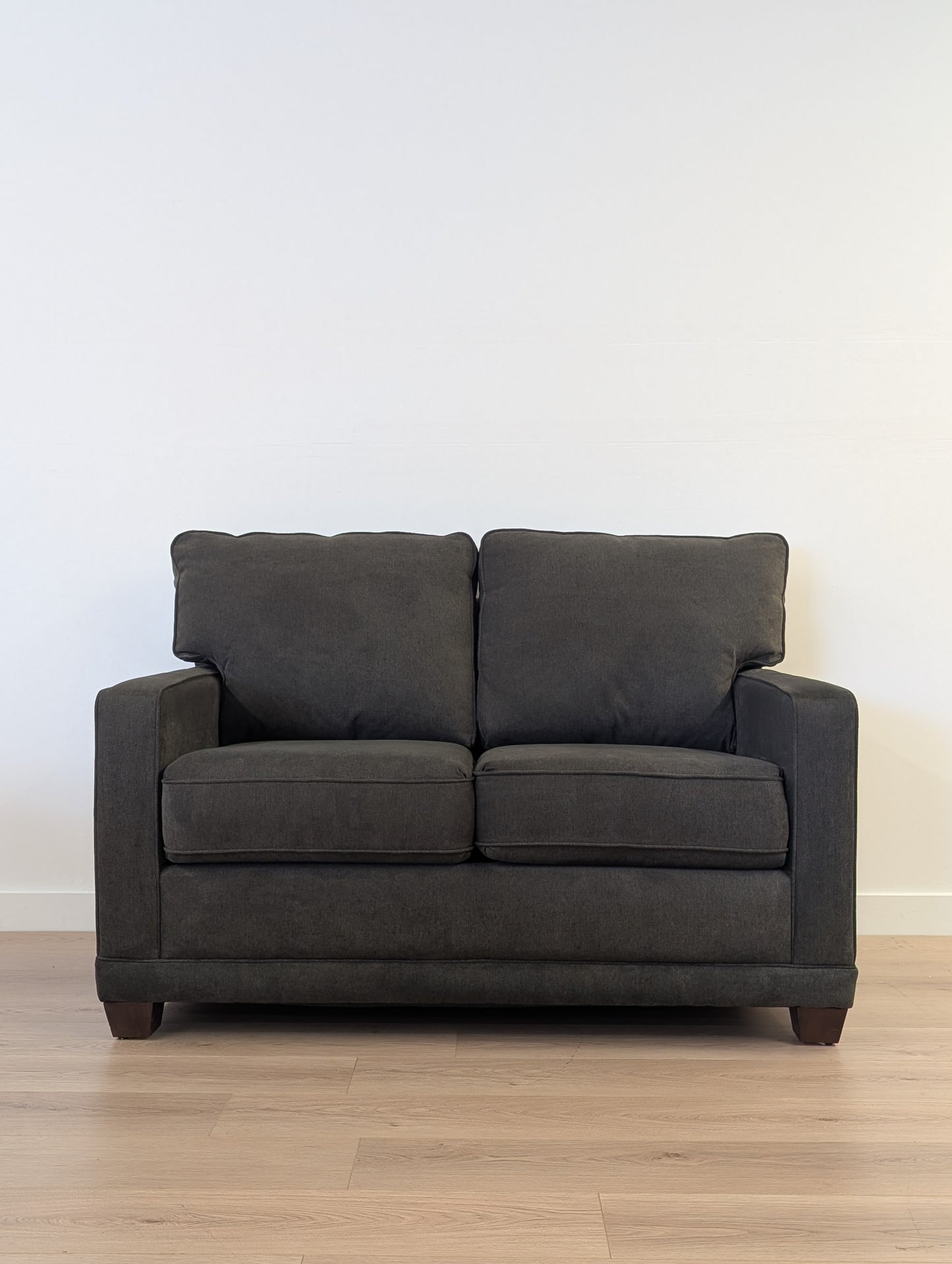 La-Z-Boy Kennedy Loveseat