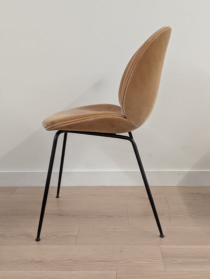GUBI Beetle Dining Chairs (Set of 4)