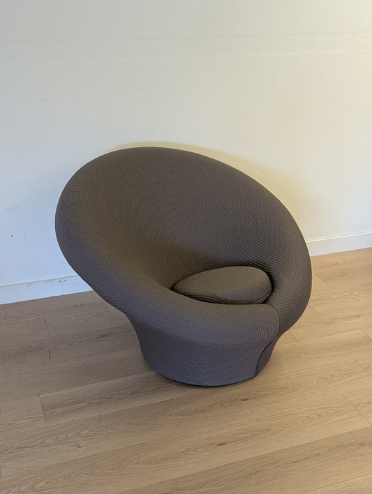 Artifort Big Mushroom Chair