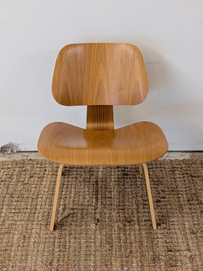 Herman Miller Eames Plywood Molded Chair Wood Base