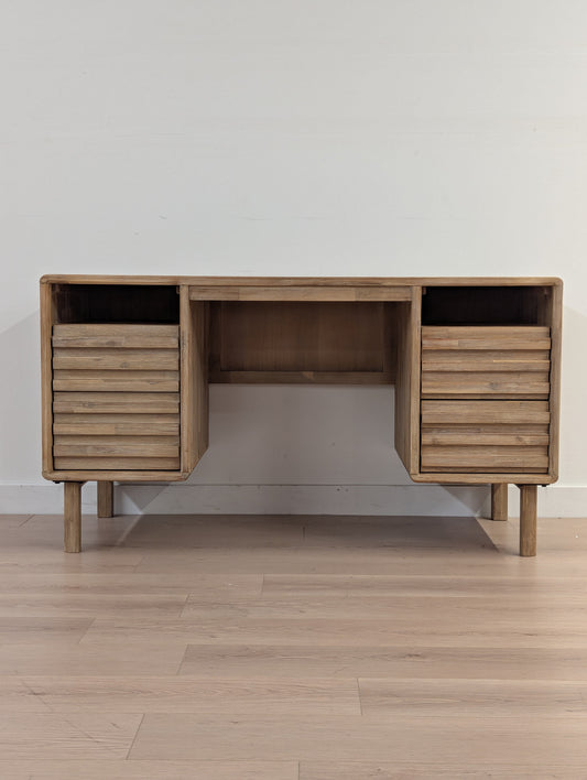 Urban Barn Nuevo Desk