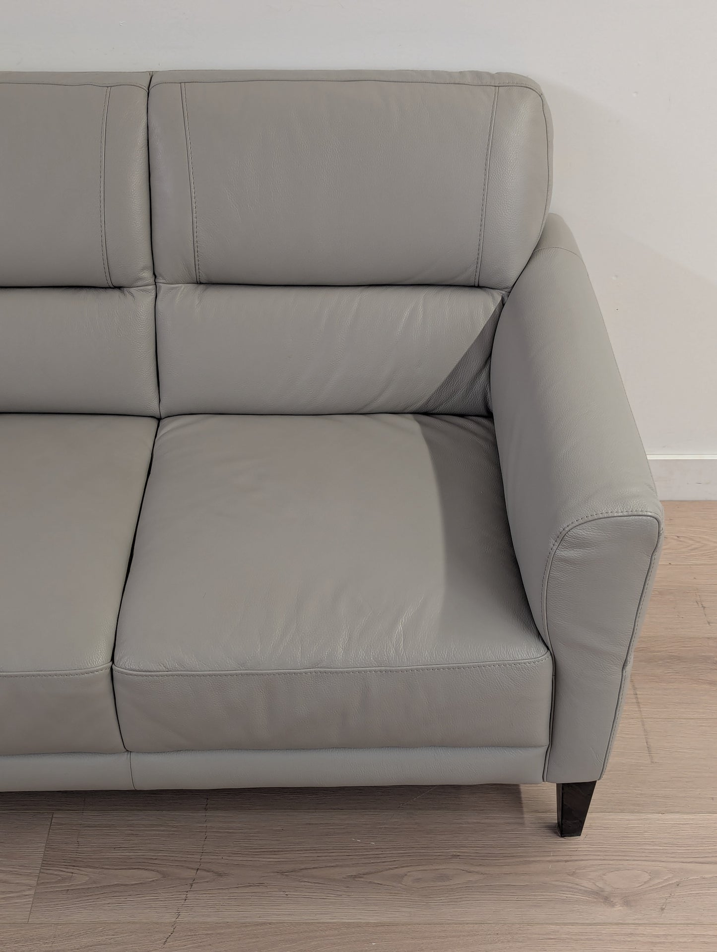 Natuzzi Editions MODC131 Sofa