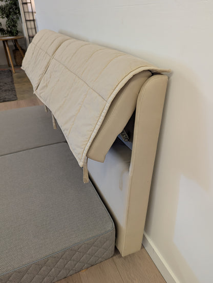 Duxiana Pascal 8888 Bed System (King)