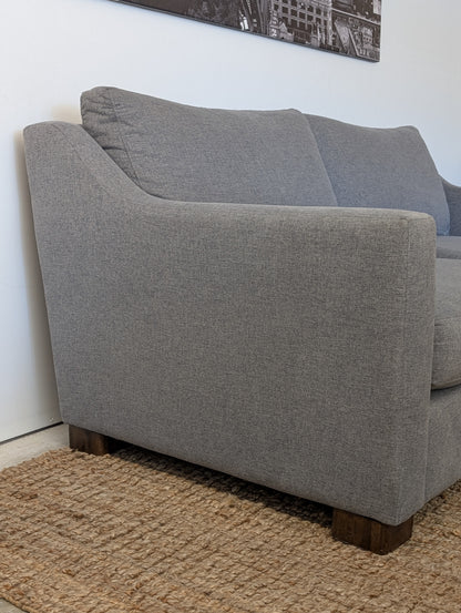 Stylus Ewing Sofa