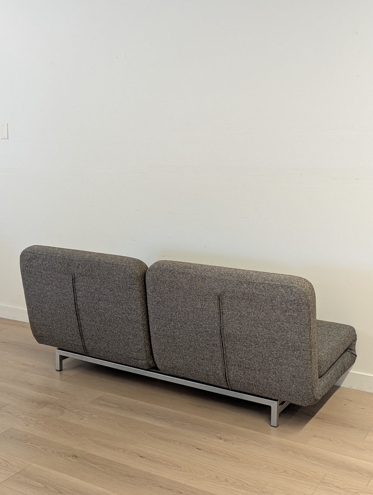 Mobital Icon ISO Swivel Double Sofa Bed