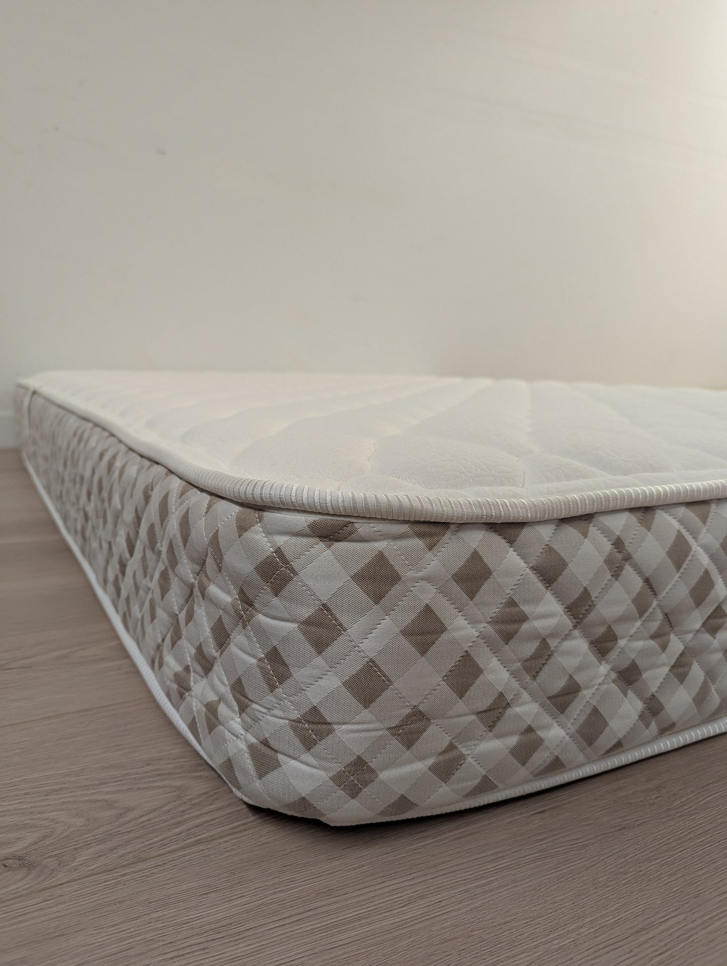 Kluft and Company Skagen Firm Mattress