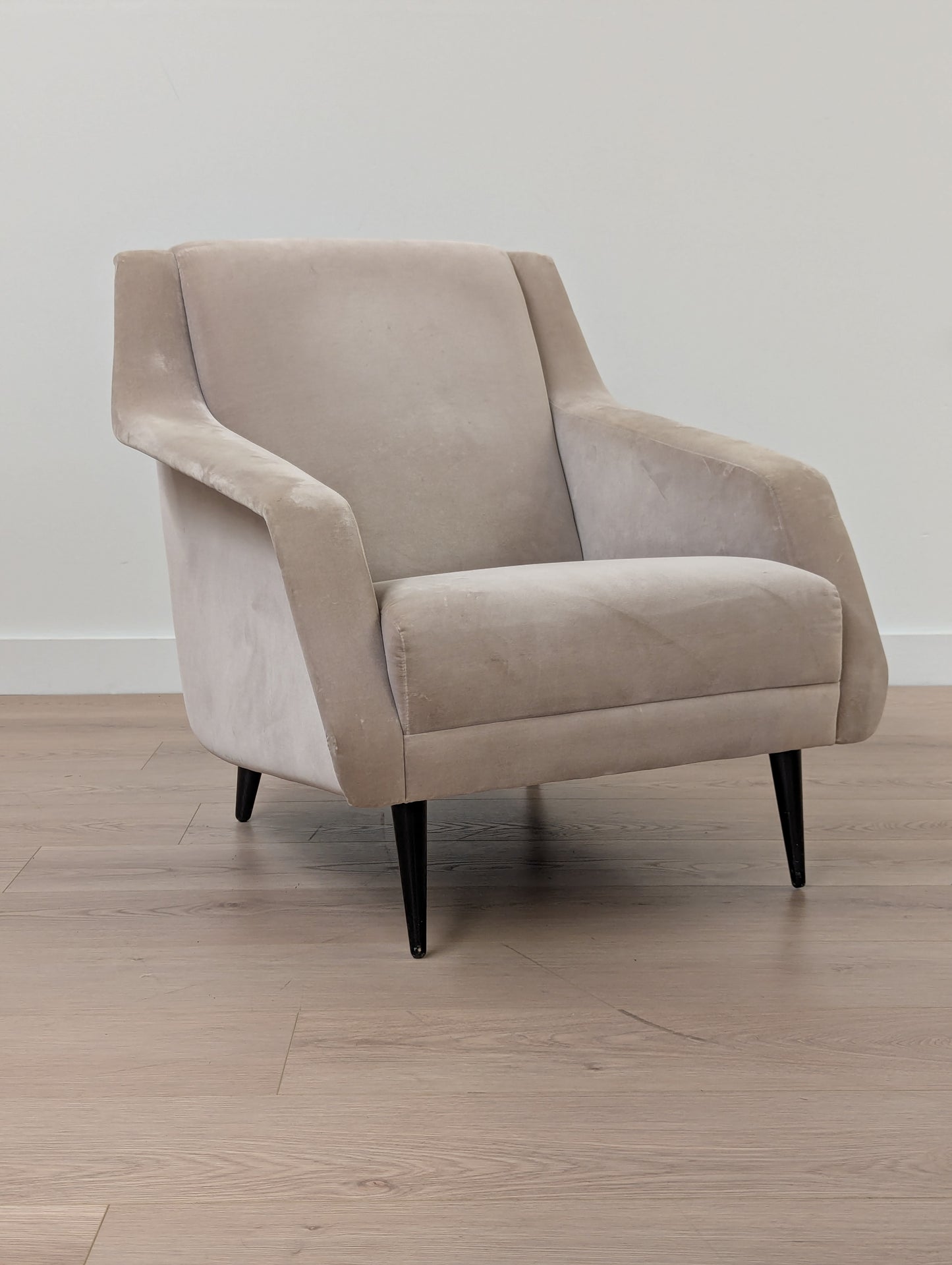 GUBI CDC1 lounge chair