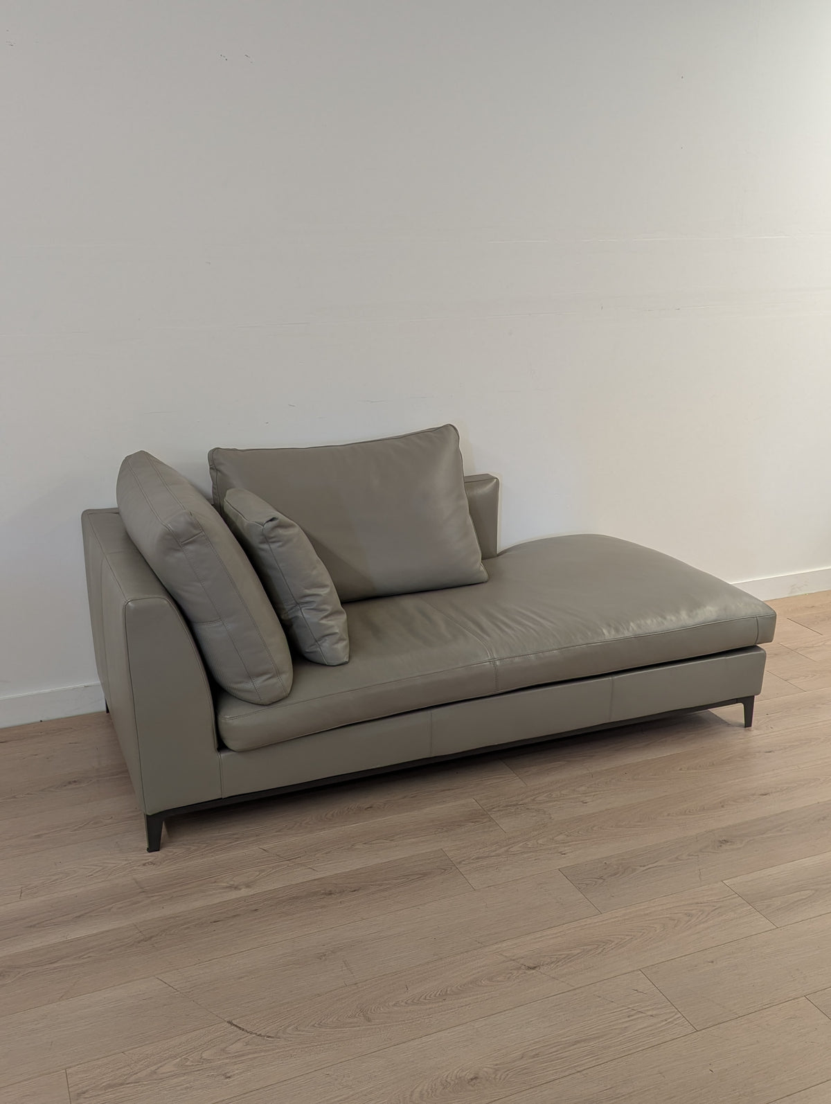 Camerich Chaise