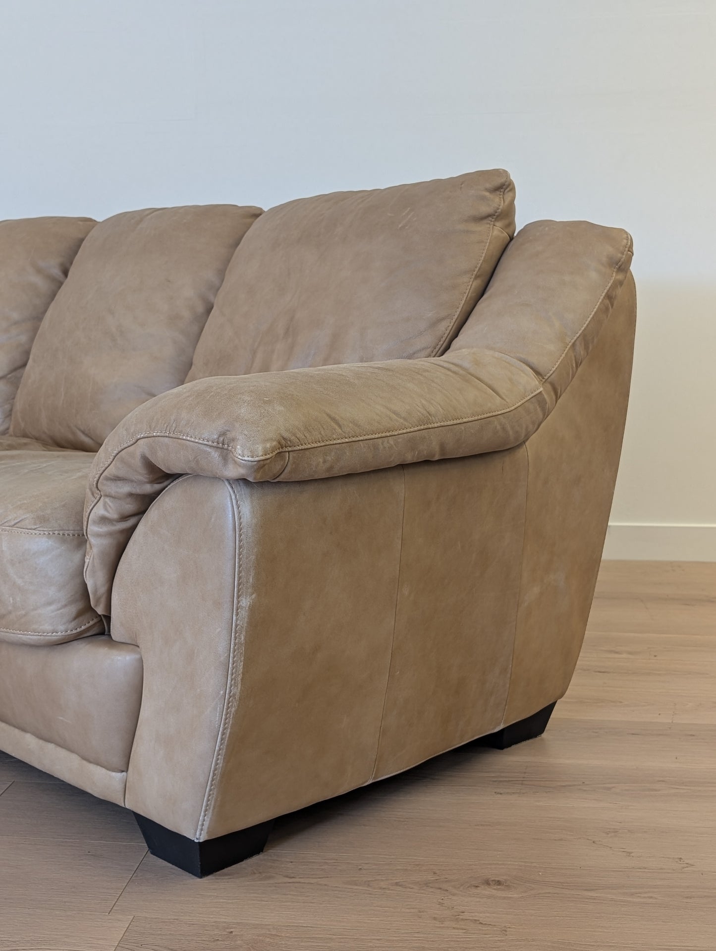 Natuzzi Italia MOD1928 3 Seat Sofa - Leather