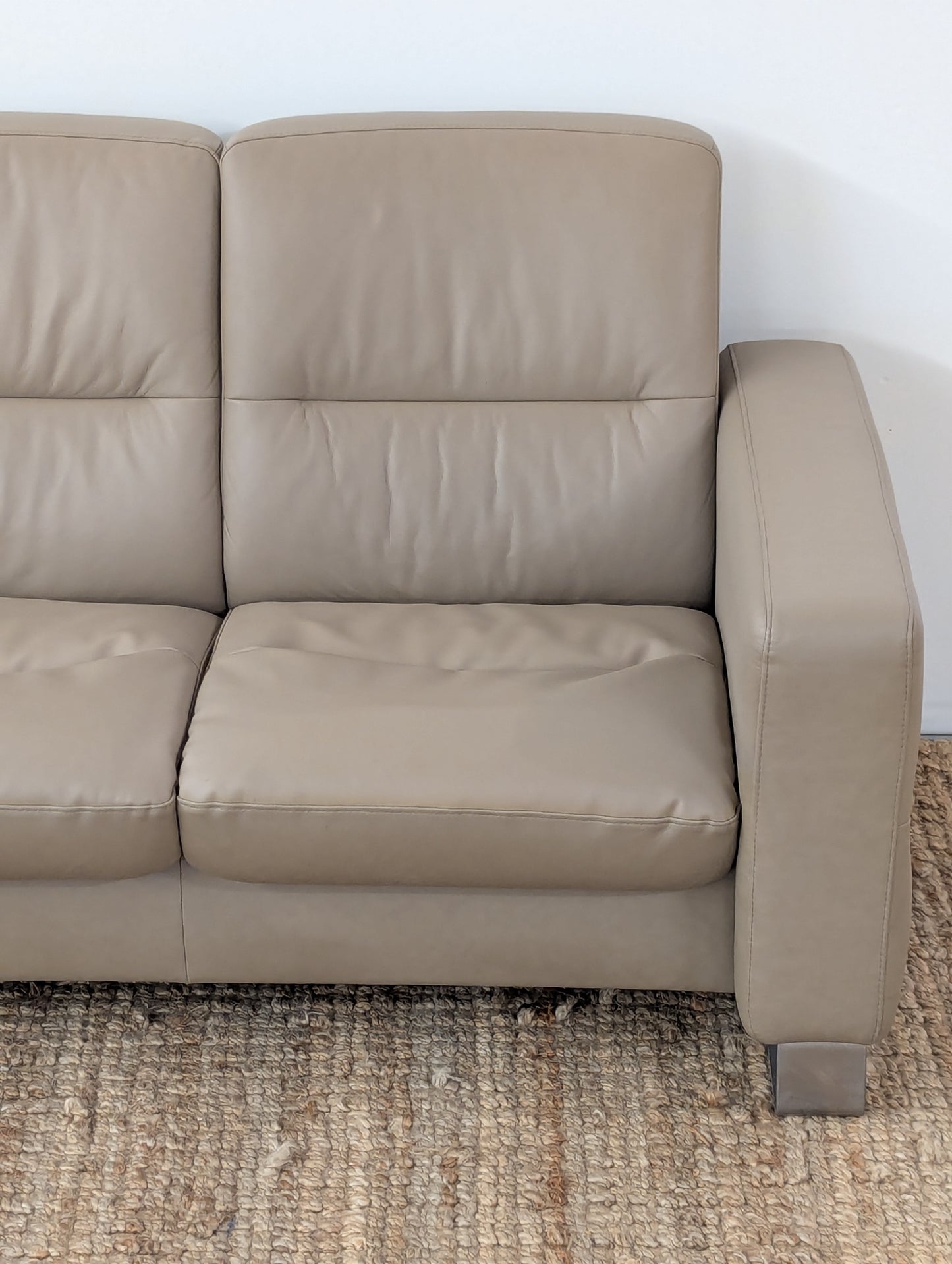 Stressless Wave Low Back Reclining Sofa
