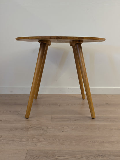Article Seno 36" Round Dining Table - Oak