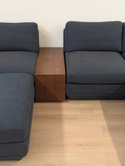 Gus Modern Podium 8 Piece Sectional Set