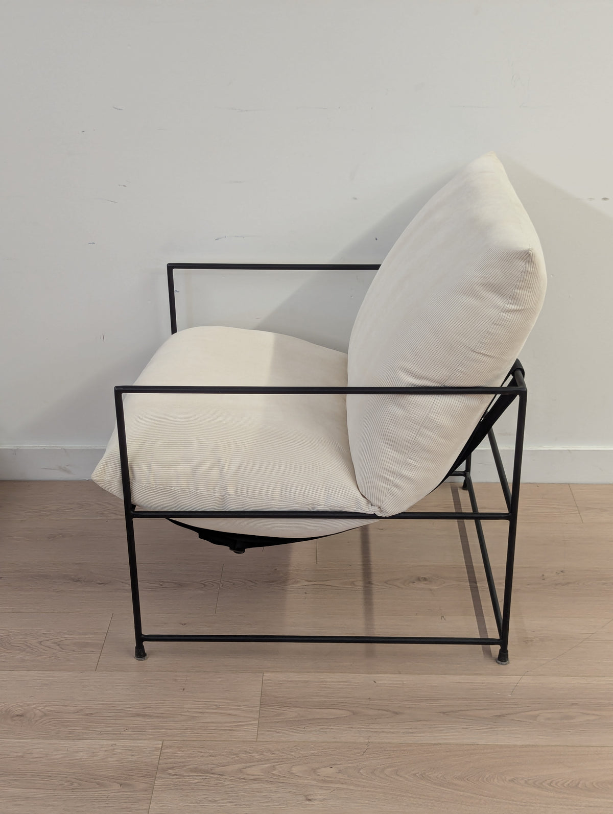 Urban Barn Mondo Armchair