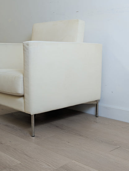 Knoll Piero Lissoni - Divina® Petite Lounge Chair