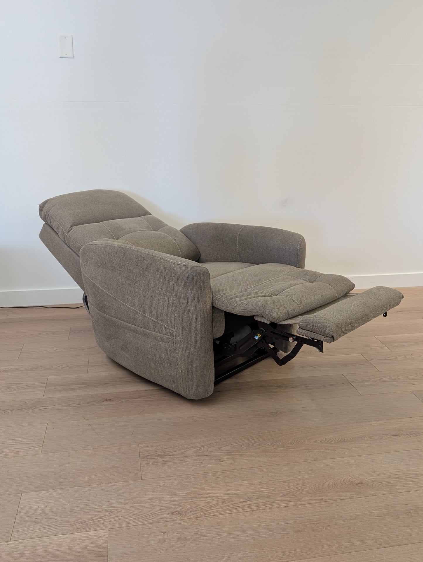 Pride VivaLift Perfecta 2 Chair