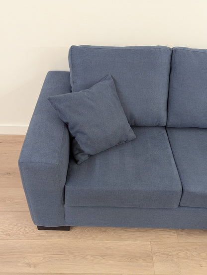Q Living Fraser Sectional with Reversible Chaise