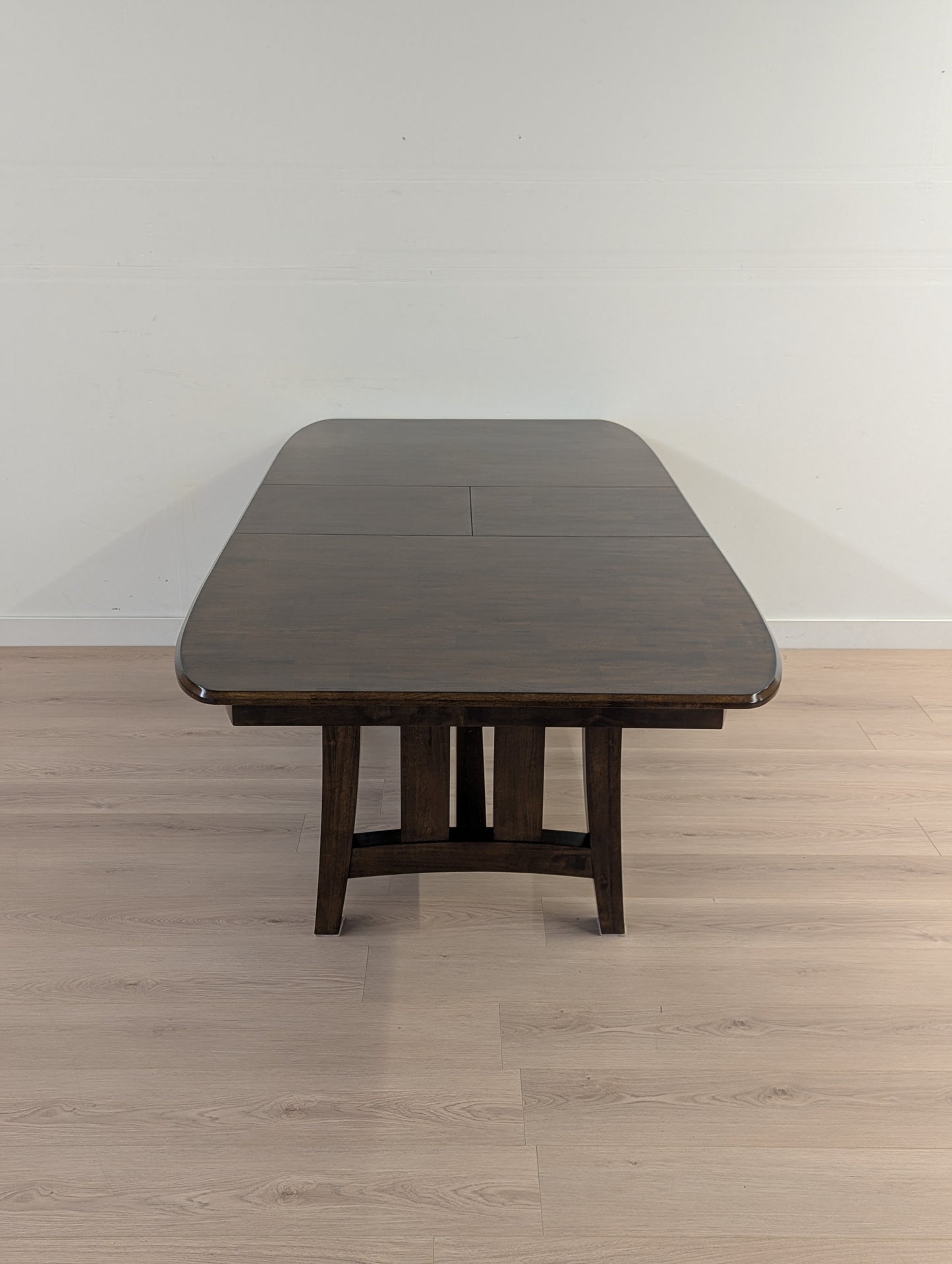 Extendable Dining Table