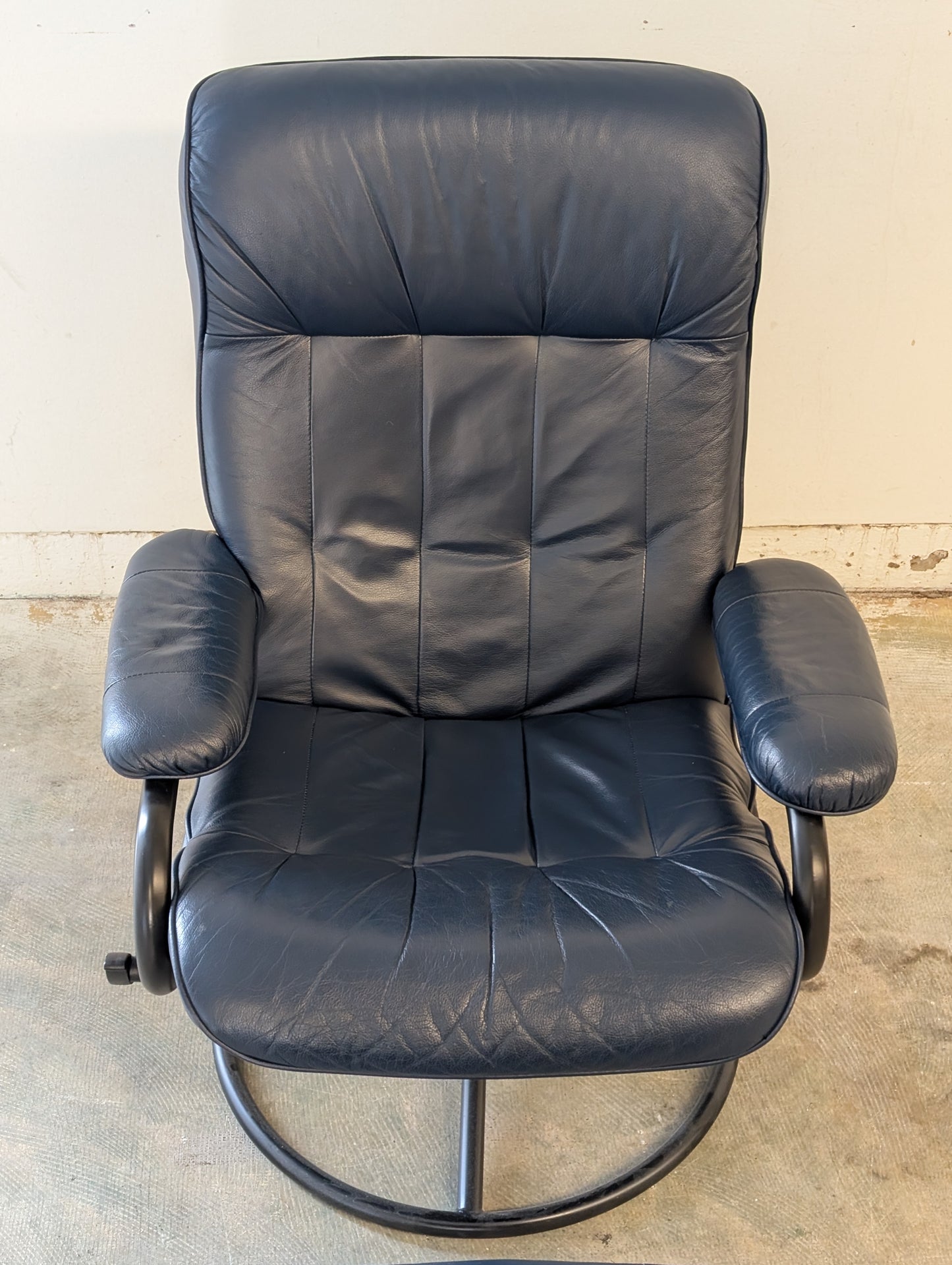 Paliser Maven Lounge Chair