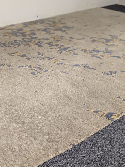 Abstract Rug
