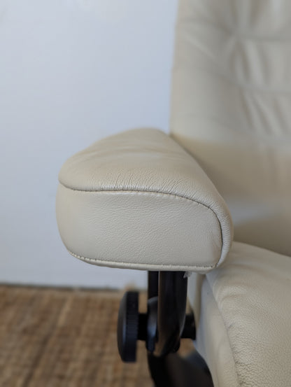 Stressless Opal M Paloma Leather Chair and Ottoman