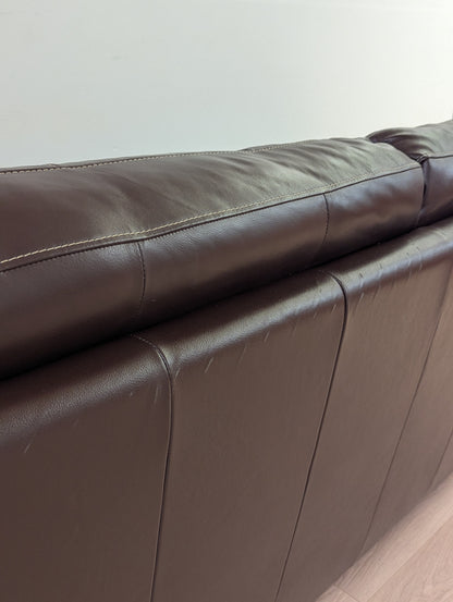 La-Z-Boy Dexter Stationary Leather Sofa