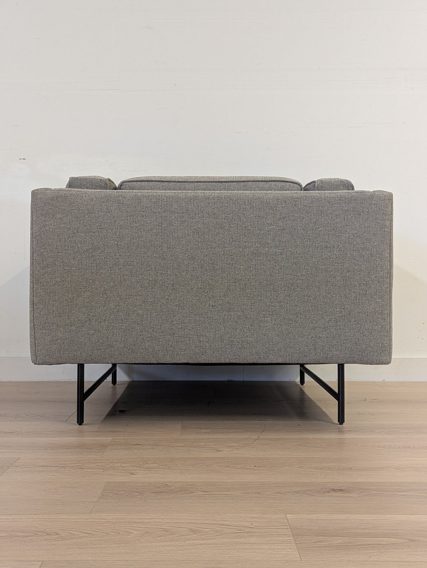 Blue Dot Bank Lounge Chair