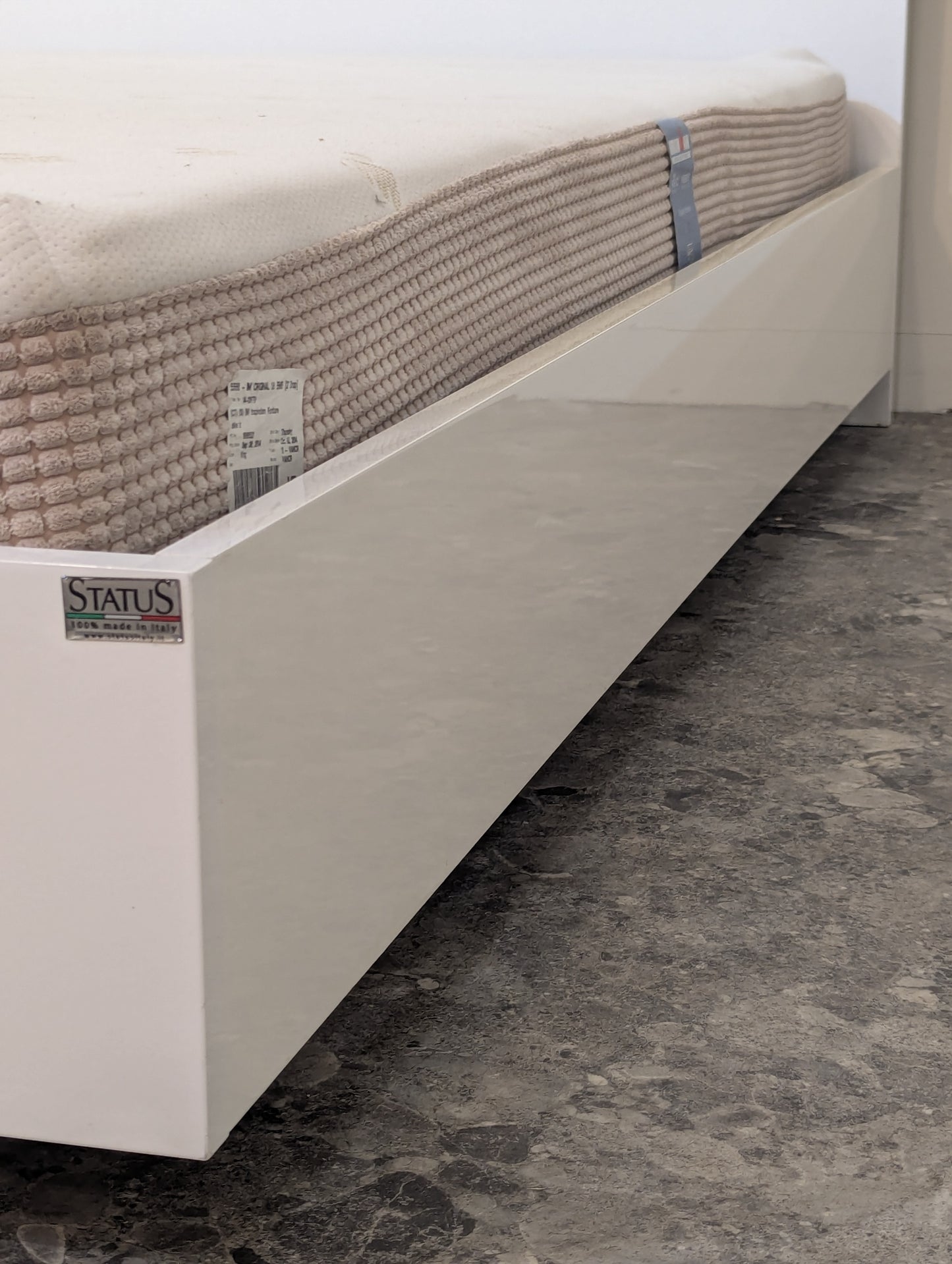 Status Italy Dream King Bed Frame