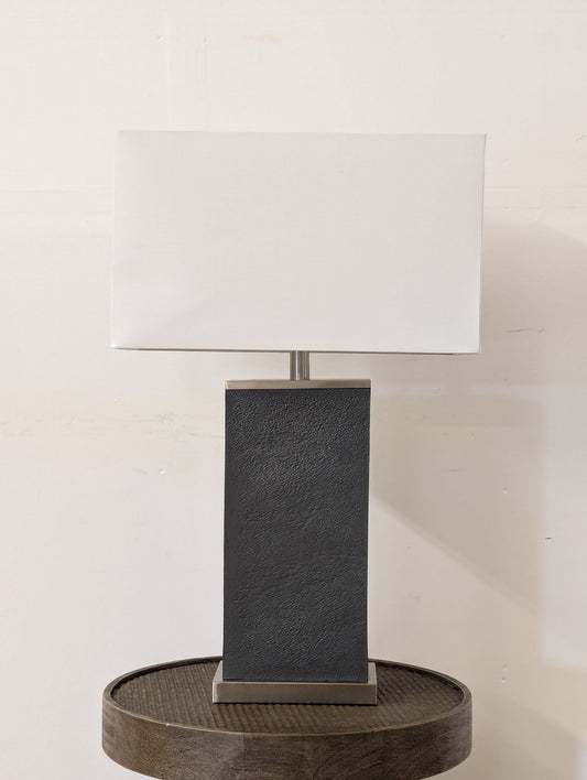 Dulcey Table Lamp