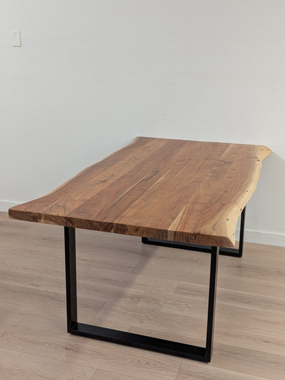 Muse & Merchant Jordan 72″ Live Edge Dining Table