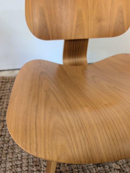 Herman Miller Eames Plywood Molded Chair Wood Base