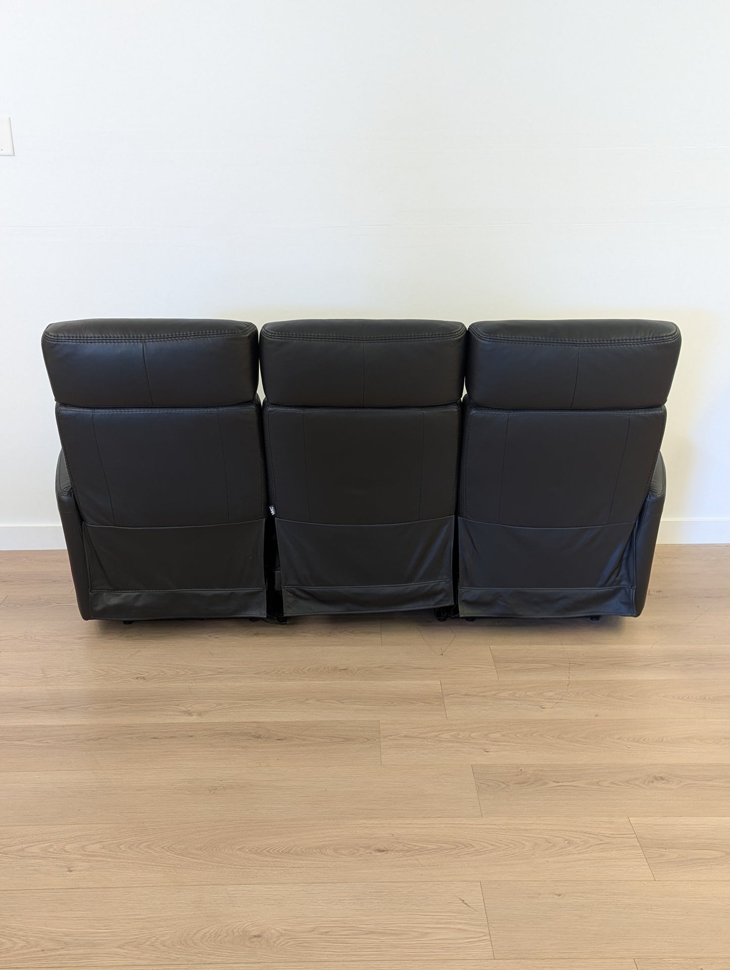 IMG Divani RS Power Reclining Sofa