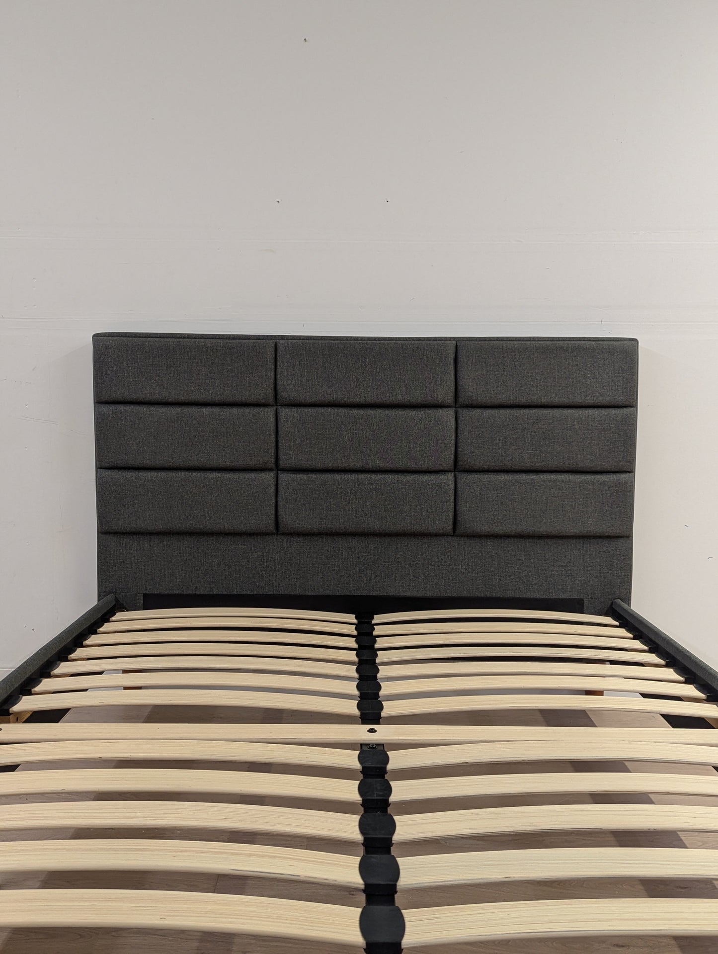 SleepCountry Ashley Bed Primo