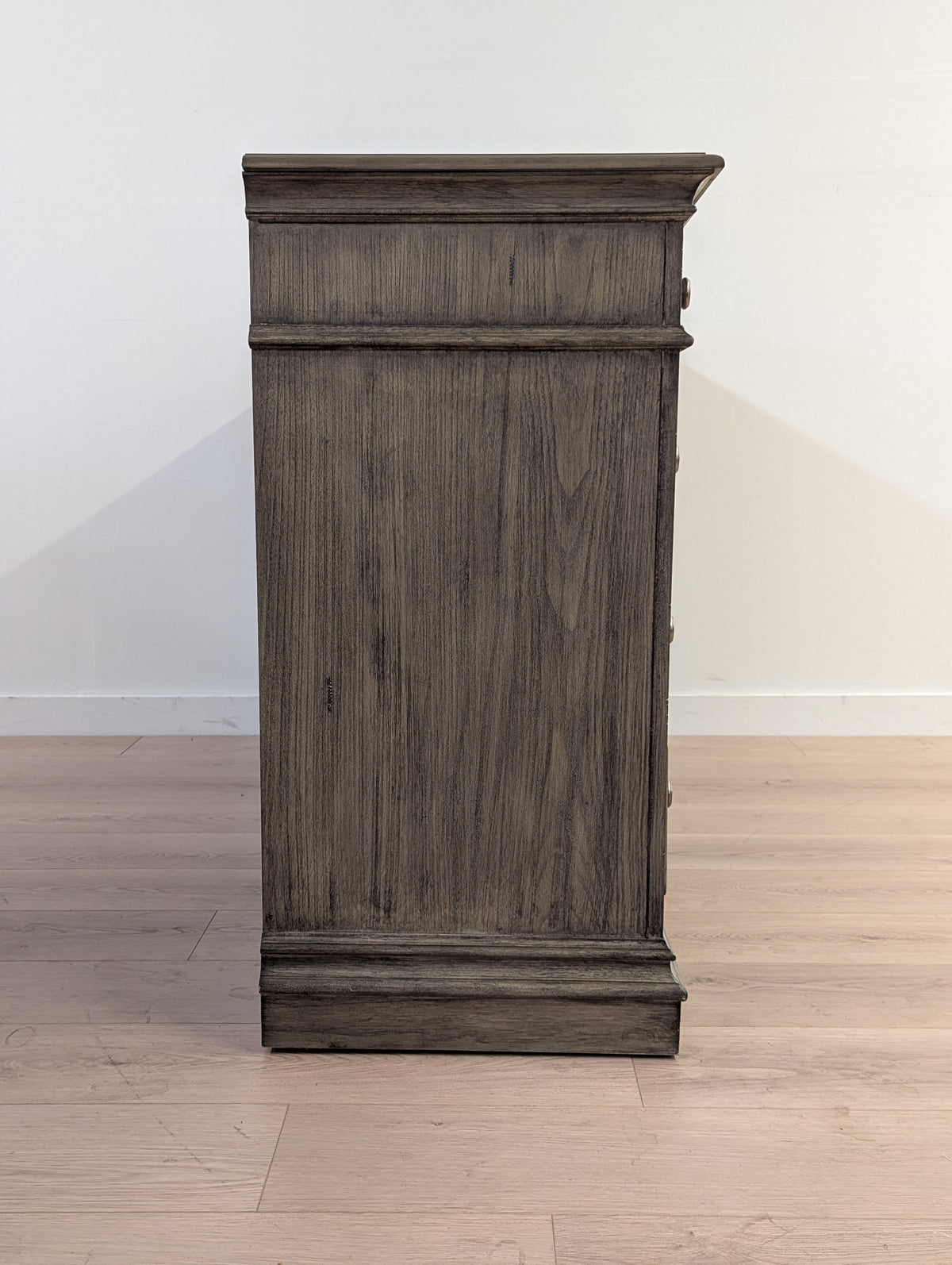 Three Posts Lipford Dresser