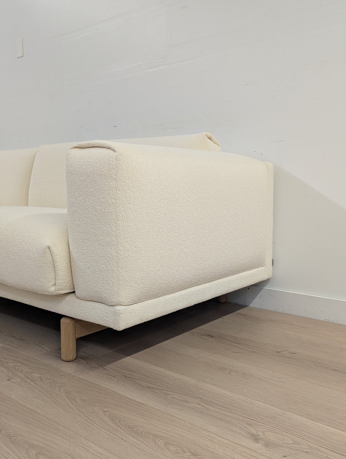 Muuto Rest Sofa 3-Seater, Oak Base