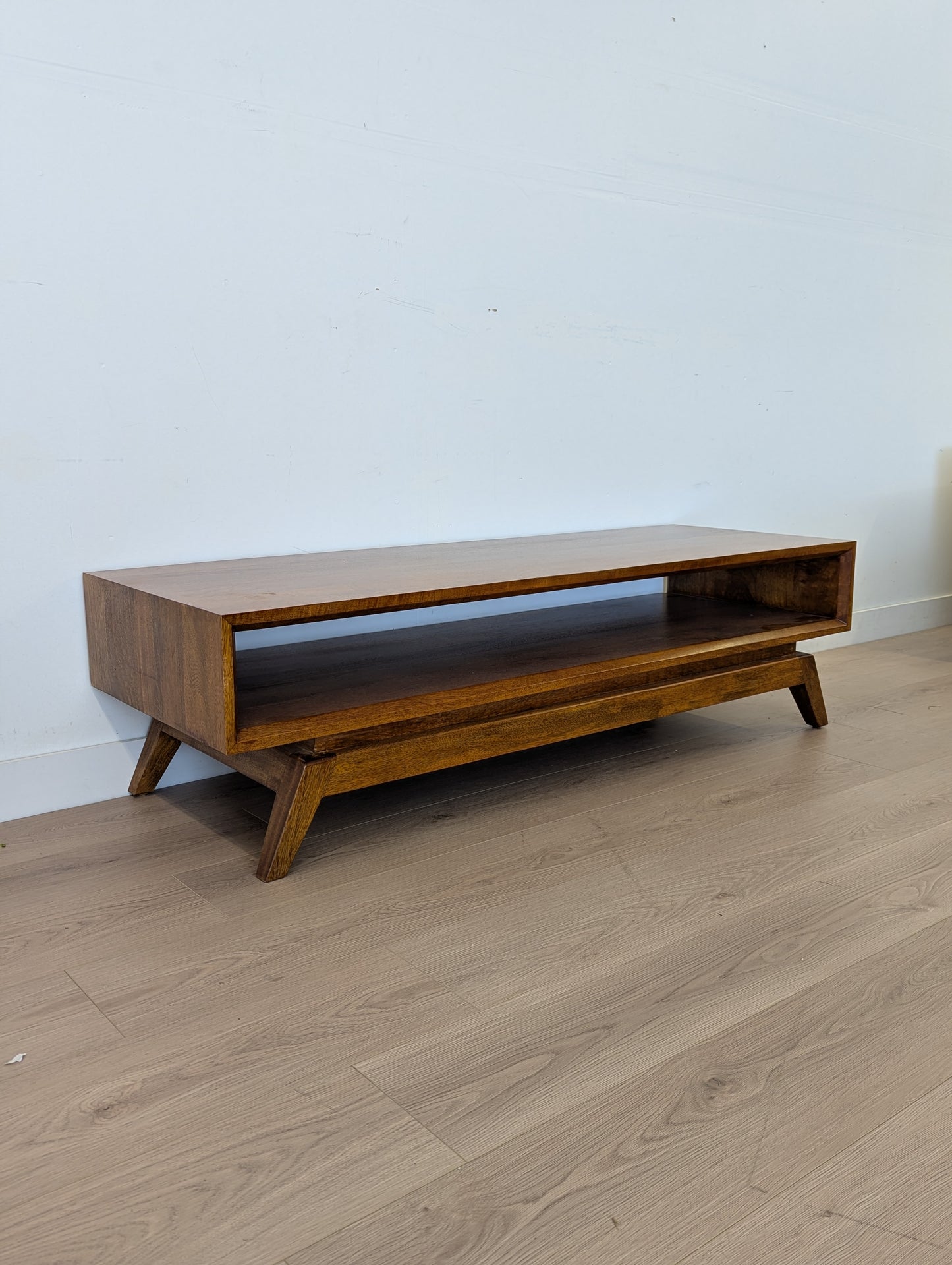 Monarch Sari Mango Wood Entertainment Unit