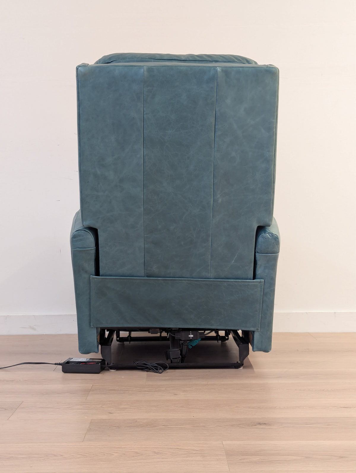 La-Z-Boy Forum Reclining Armchair