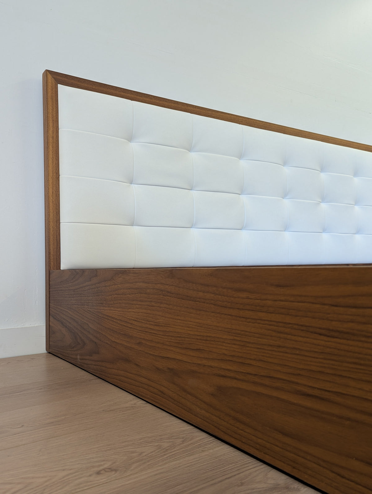Rove Concepts Charlotte Storage Bed (King) (On Hold Til Sept 23)