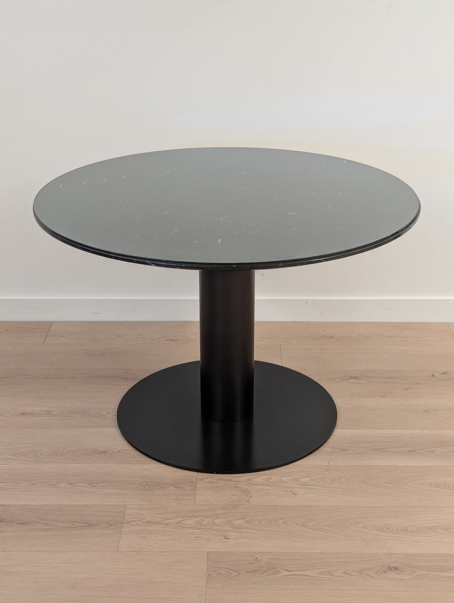 GUBI 2.0 Dining Table