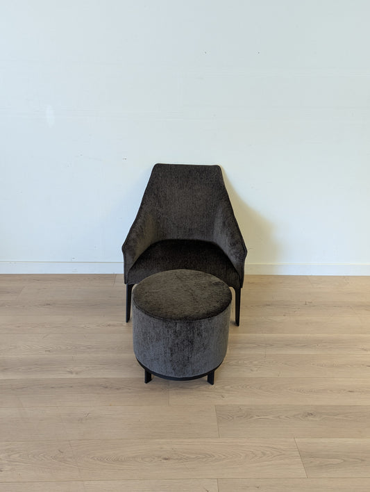 Trica Sara Chair & Marshmallow Ottoman