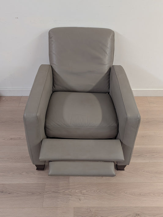 Natuzzi Editions MODB591 Motion Reclining Chair