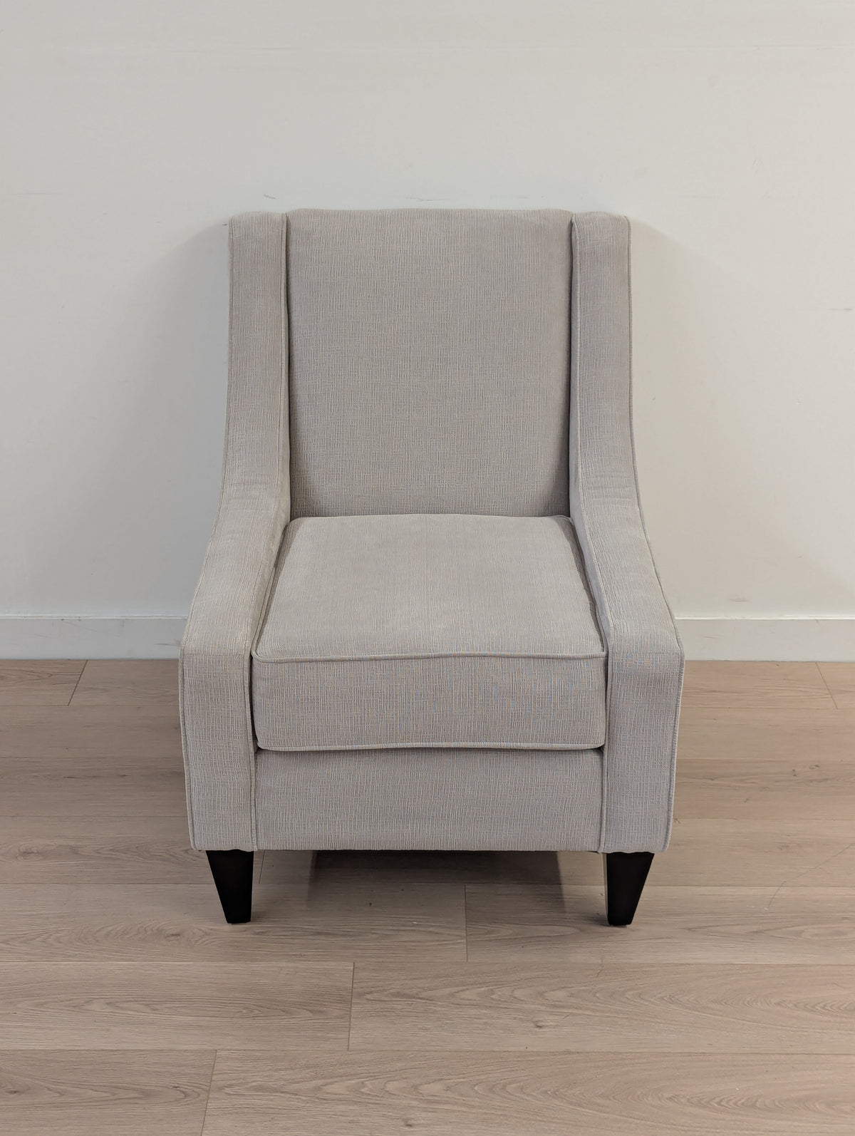 Vogue Designs #4009 Armchair